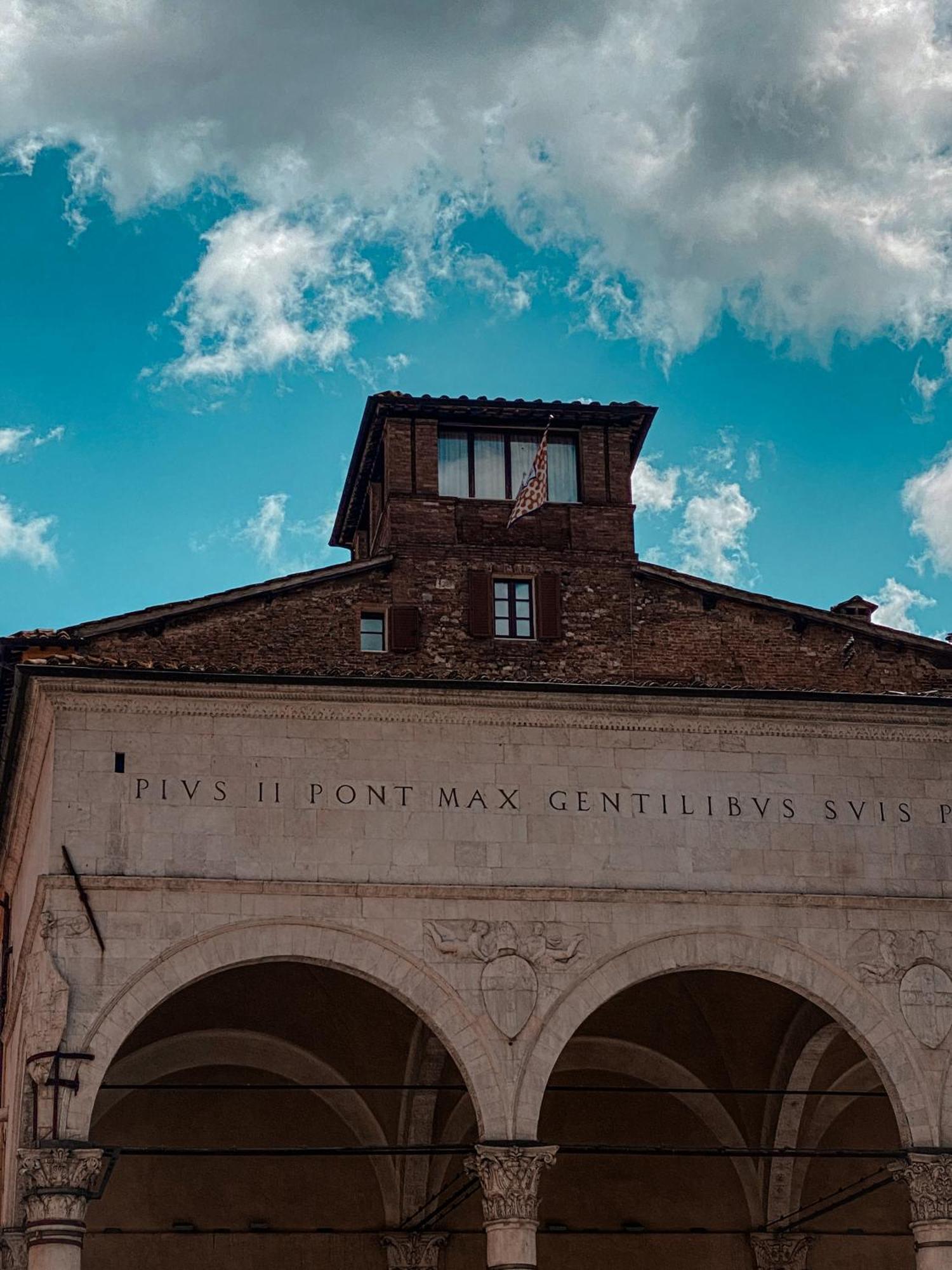 B&B Le Logge Luxury Rooms Siena Kültér fotó